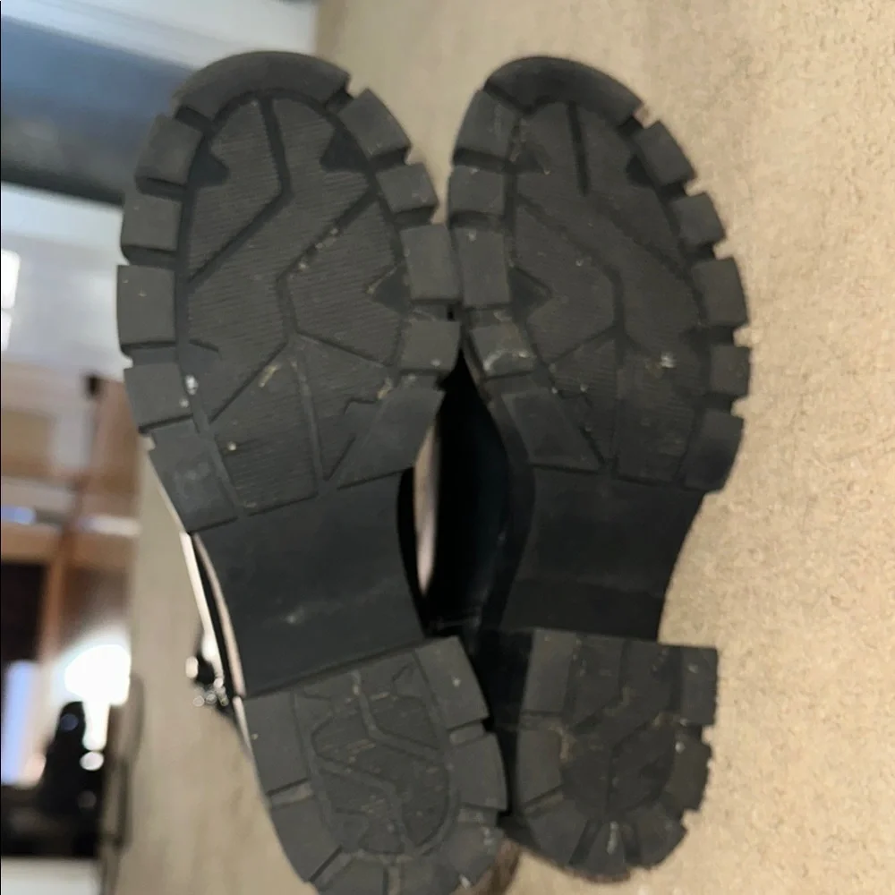 Madden Girl Black Ankle Boots - Picture 5 of 5